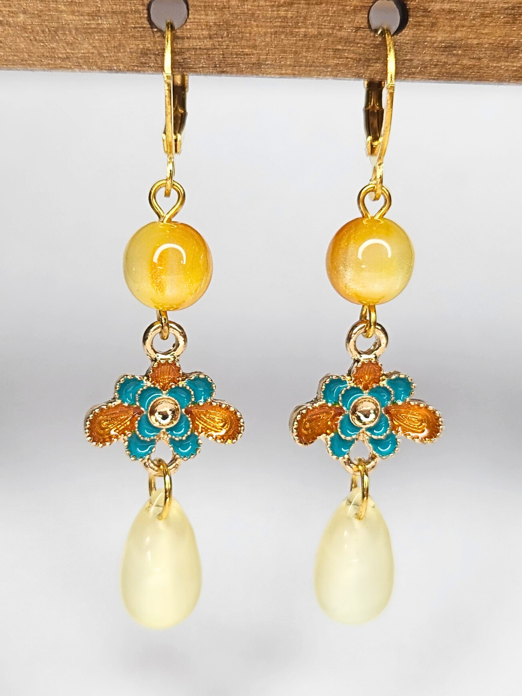 • Earrings • Enamel Shine