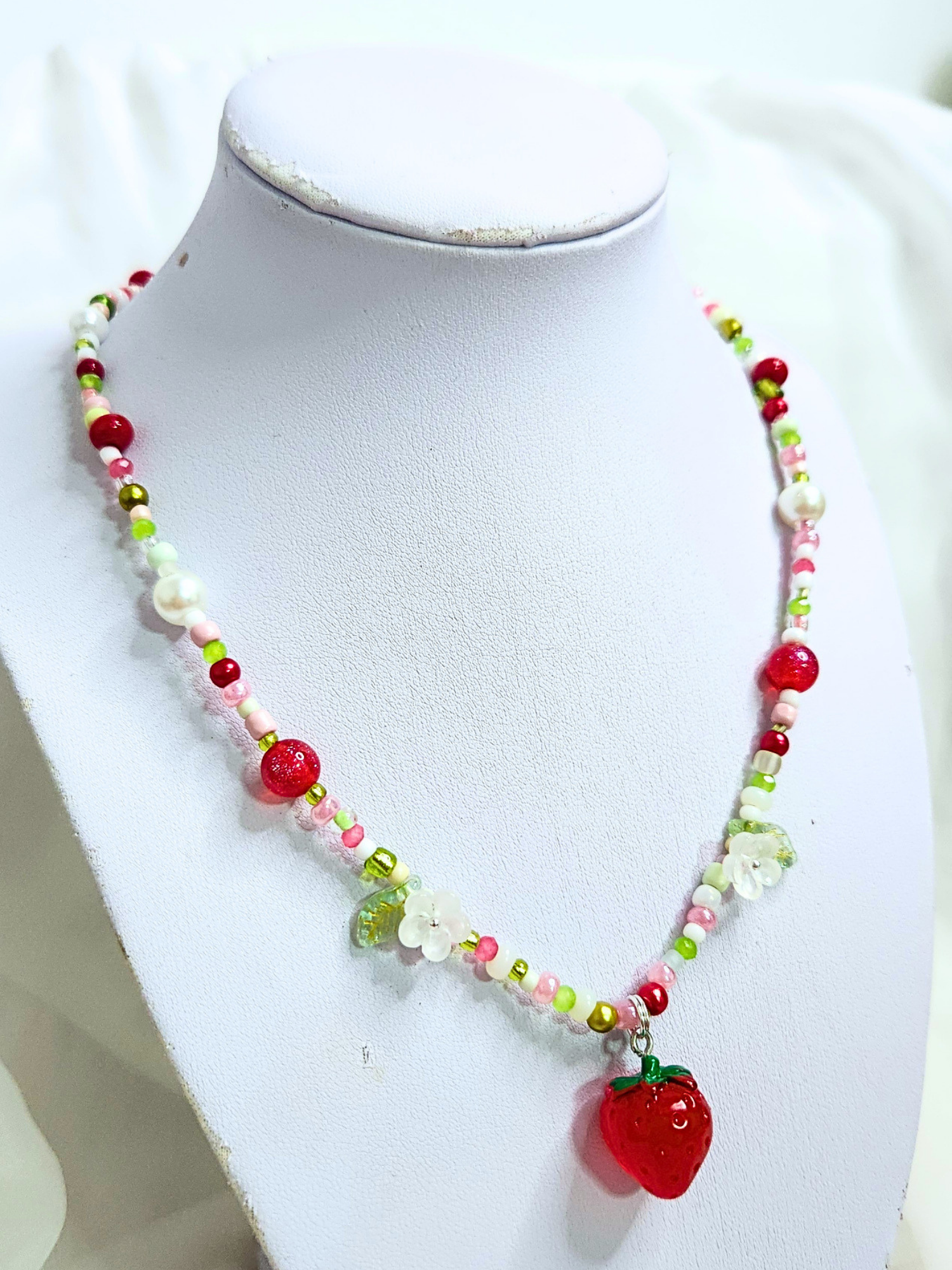 • Collier • Fraise Gourmande