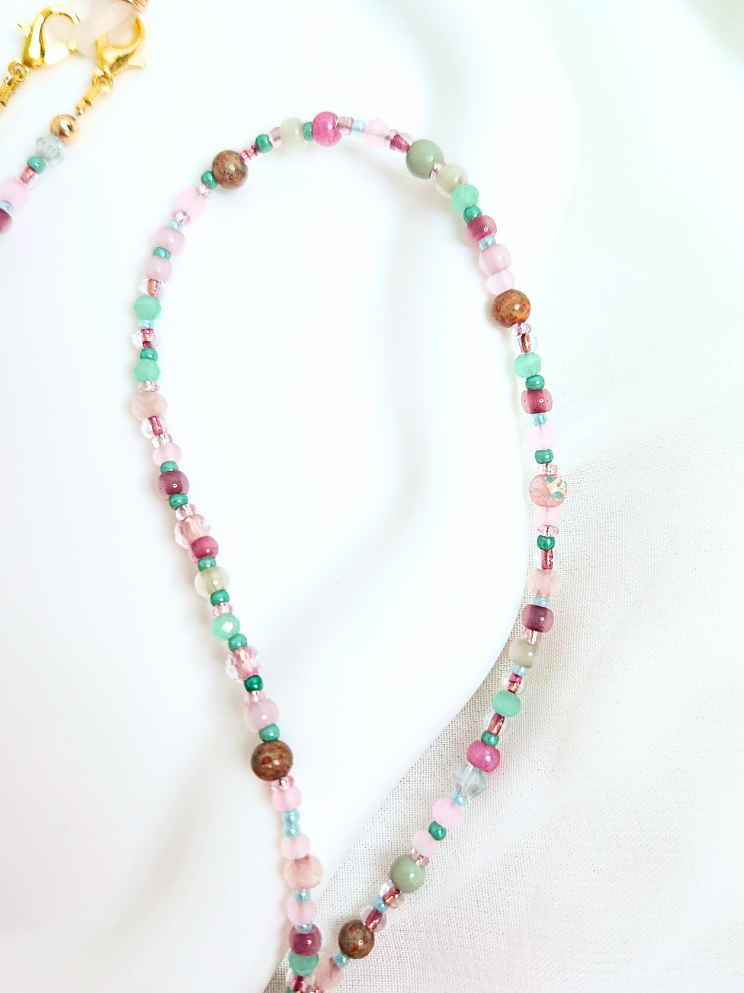 • Chaîne de Lunette • Roseraie Pastel