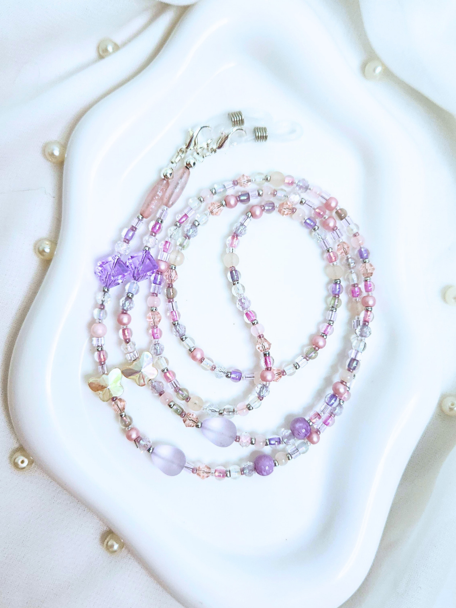 • Chaîne de Lunette • Aube Lilas Papillon