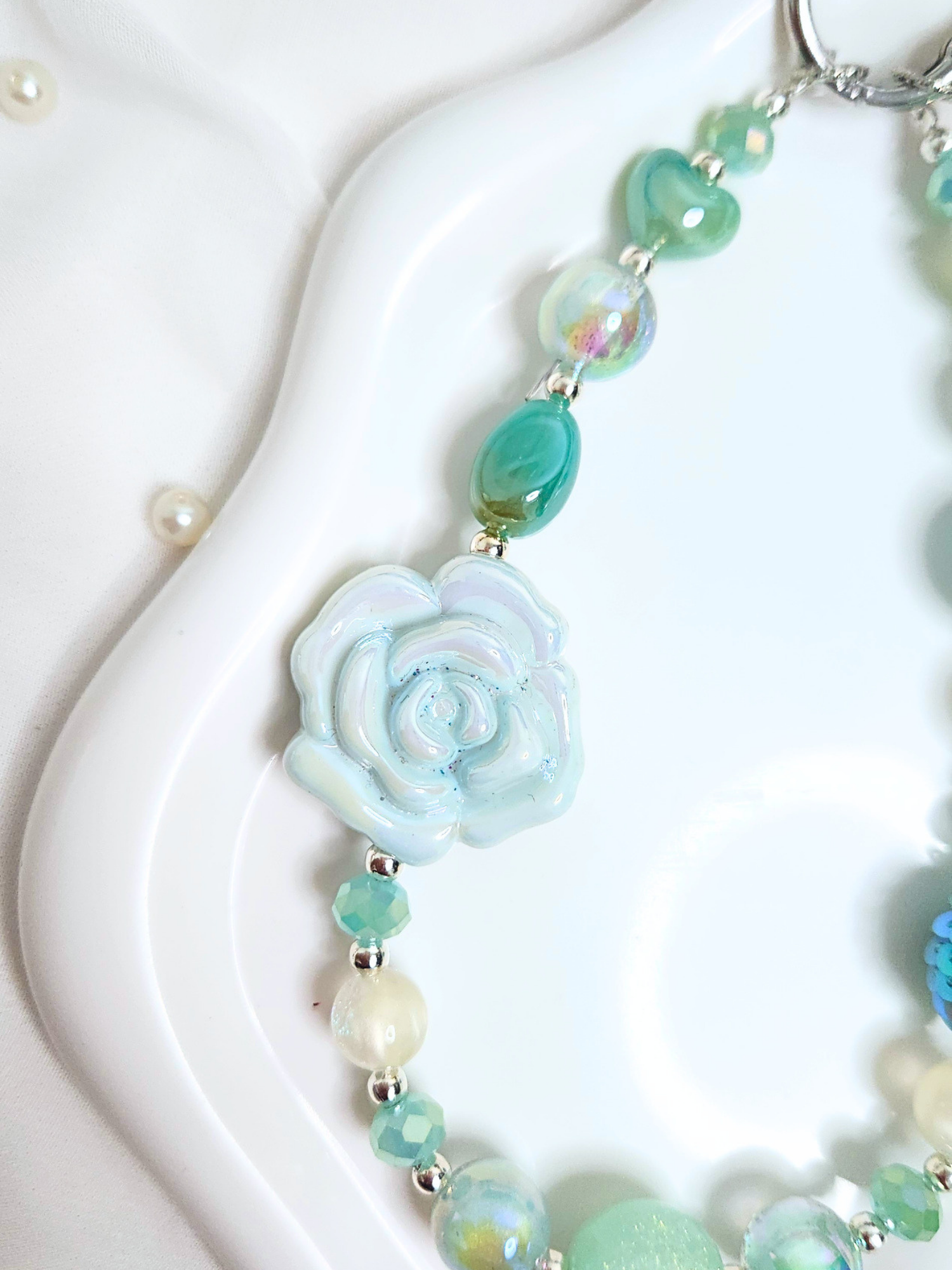 • Accessory • Mint Dew